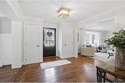 6617 Mariemont Avenue, Mariemont, OH 45227 - Photo 7