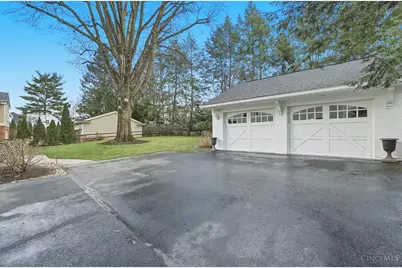 6617 Mariemont Avenue, Mariemont, OH 45227 - Photo 69