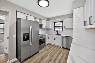 519 Westview Ave, Lockland, OH 45215 - Photo 15