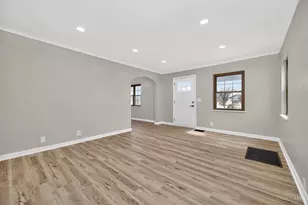 519 Westview Ave, Lockland, OH 45215 - Photo 9