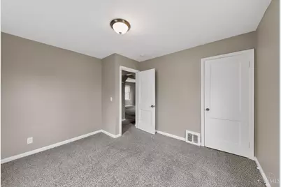 7352 Clovernook Avenue, Cincinnati, OH 45231 - Photo 15