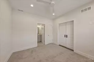 3908 Edwards Rd, Cincinnati, OH 45209 - Photo 9