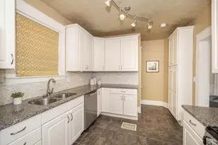 2837 Linwood Ave, Cincinnati, OH 45208 - Photo 7