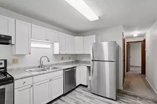 3594 Homelawn Ave, Cincinnati, OH 45211 - Photo 9