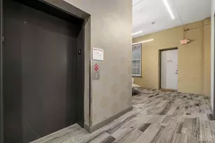 813 Broadway St, Cincinnati, OH 45202 - Photo 11