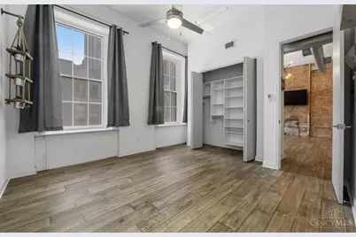 813 Broadway Street #204, Cincinnati, OH 45202 - Photo 19