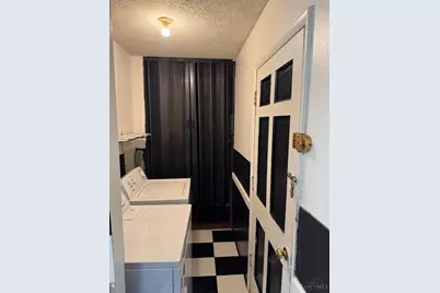 1478 Bonneville Lane, Springfield Township, OH 45231 - Photo 5