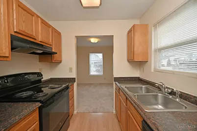 141 E McKinley Street, South Lebanon, OH 45065 - Photo 17