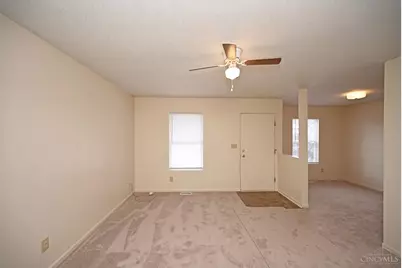 141 E McKinley Street, South Lebanon, OH 45065 - Photo 7