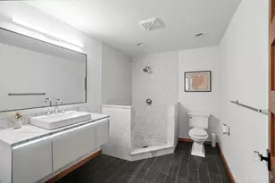 1628 Central Pkwy, Cincinnati, OH 45202 - Photo 63