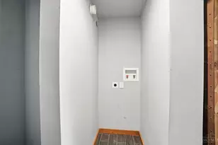 1628 Central Pkwy, Cincinnati, OH 45202 - Photo 59