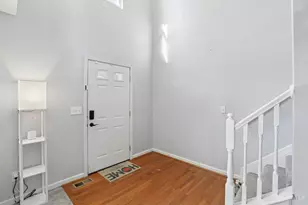 5900 Driftwood Ct, Hamilton Township, OH 45039 - Photo 3