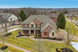 961 River Forest Dr, Hamilton Township, OH 45039 - Photo 1