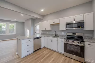 9350 Reading Road, Reading, OH 45215 - Photo 9