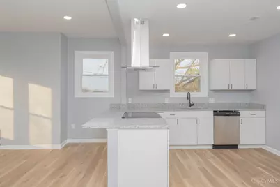 9350 Reading Road, Reading, OH 45215 - Photo 19