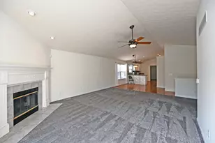 5816 Whitecat Ct, Miami Township, OH 45150 - Photo 11