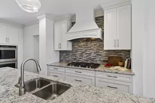 1002 Richwood Cir, Cincinnati, OH 45208 - Photo 23