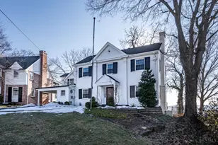 1002 Richwood Cir, Cincinnati, OH 45208 - Photo 1