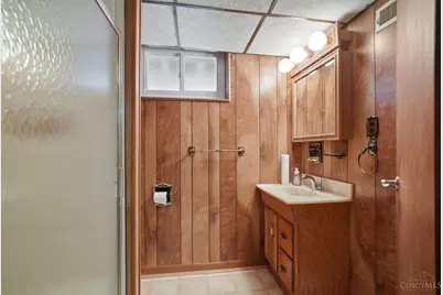 1357 Thurnridge Drive, Reading, OH 45215 - Photo 37