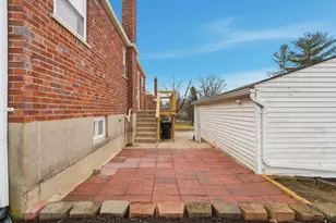 1357 Thurnridge Dr, Reading, OH 45215 - Photo 45