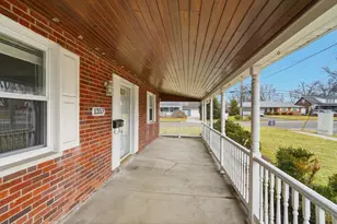 1357 Thurnridge Dr, Reading, OH 45215 - Photo 5