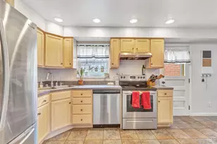 3911 Robinhill Dr, Cincinnati, OH 45211 - Photo 13