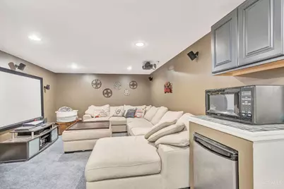 3911 Robinhill Drive, Cincinnati, OH 45211 - Photo 27