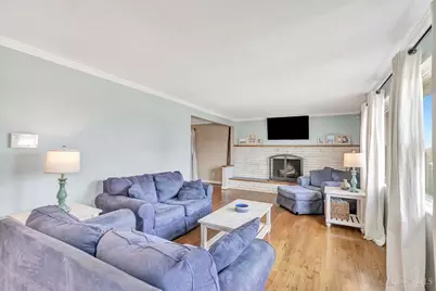 3911 Robinhill Drive, Cincinnati, OH 45211 - Photo 3