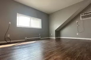 329 W South St, Bethel, OH 45106 - Photo 5