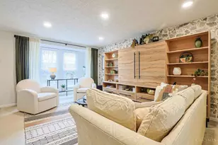 771 Woodlyn Dr S, Cincinnati, OH 45230 - Photo 5