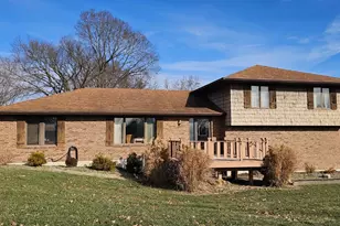 548 Shultz Dr, Hamilton, OH 45013 - Photo 1