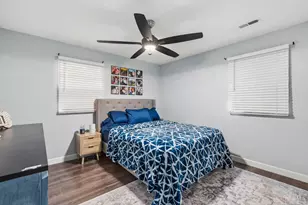 915 Sunrise Dr, Loveland, OH 45140 - Photo 15