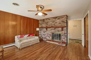 8768 Cavalier Dr, Springfield Township, OH 45231 - Photo 11