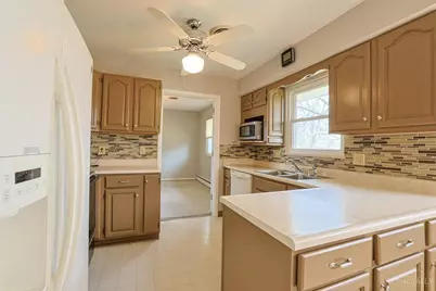 8768 Cavalier Drive, Springfield Township, OH 45231 - Photo 21