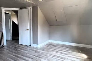 1647 Dewey Ave, Cincinnati, OH 45205 - Photo 9