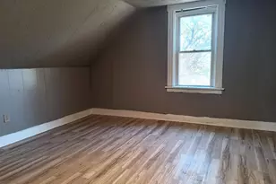 1647 Dewey Ave, Cincinnati, OH 45205 - Photo 9