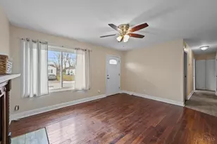 634 Chateau Dr, Union Township, OH 45244 - Photo 9