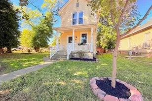 401 W Porter St, Cleves, OH 45002 - Photo 1