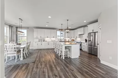 2425 Middleboro Road, Washington Township, OH 45113 - Photo 35