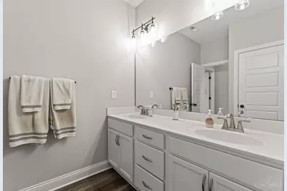 2425 Middleboro Road, Washington Township, OH 45113 - Photo 81