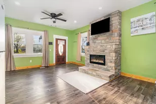 412 Walnut St, Elmwood Place, OH 45216 - Photo 3