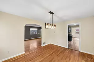 3359 Felicity Dr, Cincinnati, OH 45211 - Photo 11