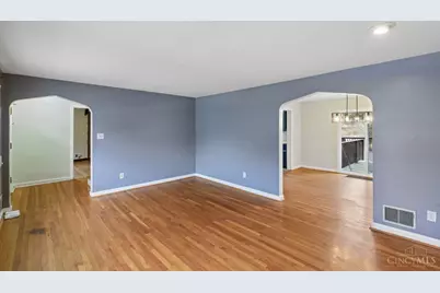 3359 Felicity Drive, Cincinnati, OH 45211 - Photo 5