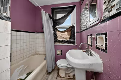 2163 Baltimore Avenue, Cincinnati, OH 45225 - Photo 15