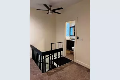 67 Mulberry Street, Cincinnati, OH 45202 - Photo 11