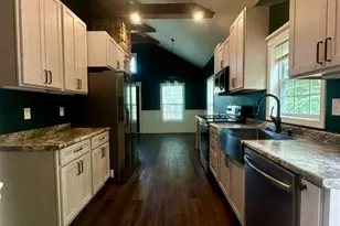 393 Clark St, Batavia, OH 45103 - Photo 11