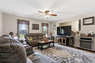 5396 Fischer Rd, Clarksville, OH 45113 - Photo 11