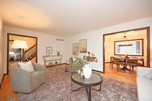 416 Flemridge Ct, Wyoming, OH 45231 - Photo 9