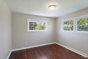 6085 Capri Dr, Cincinnati, OH 45224 - Photo 11