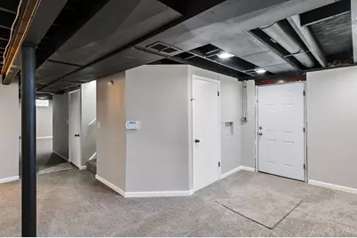 6085 Capri Drive, Cincinnati, OH 45224 - Photo 29